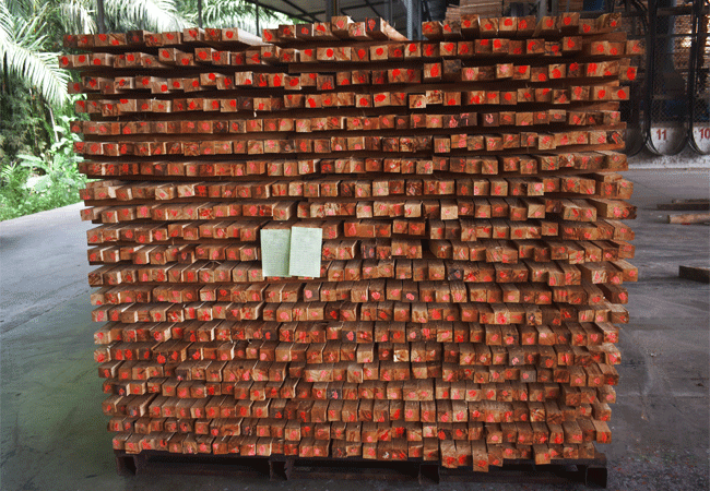 ไม้แปรรูปสวนป่า